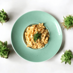 Makaronai tagliatelle su vištiena